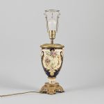 1284 8577 TABLE LAMP
